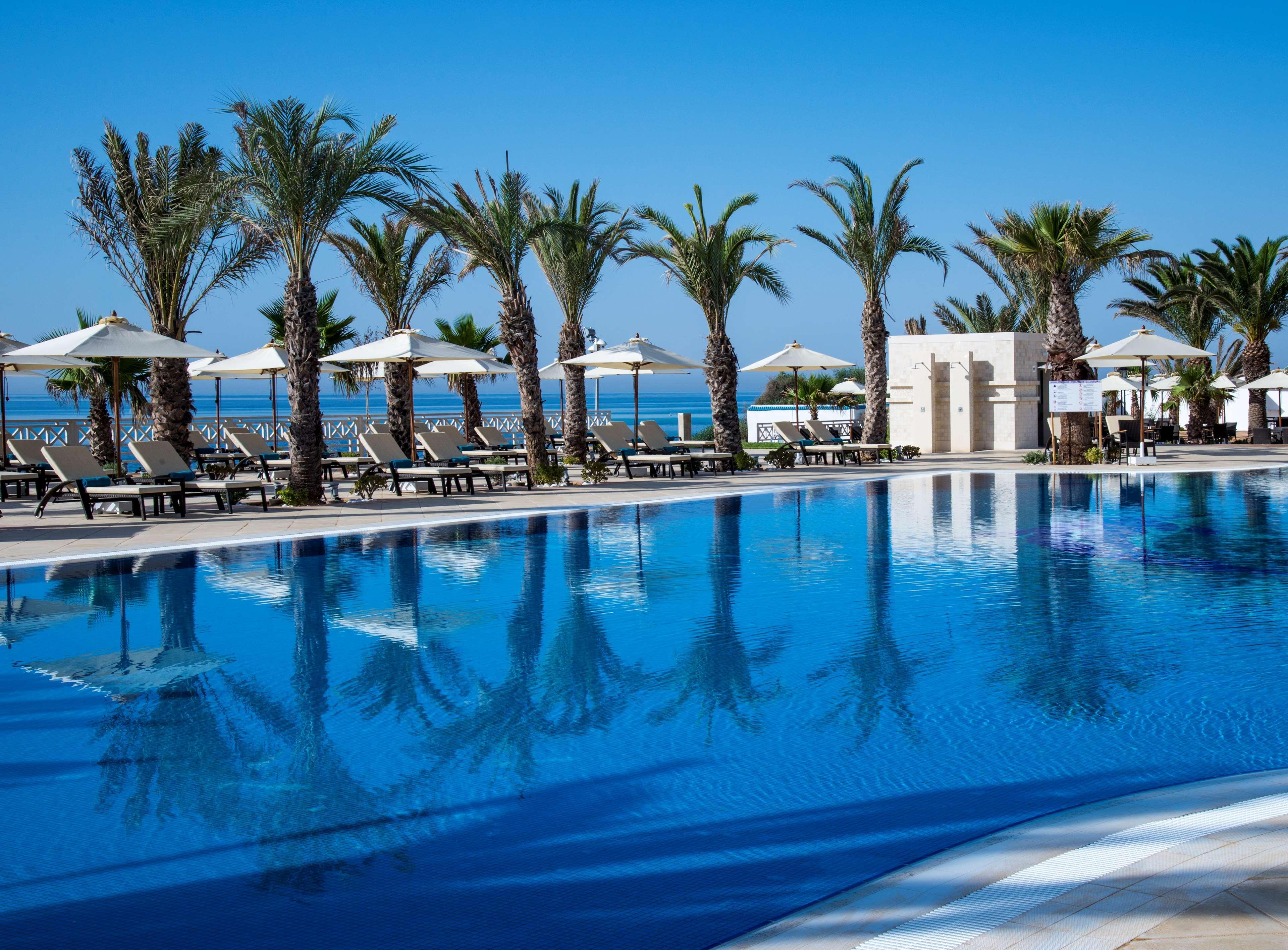 Radisson Blu Resort & Thalasso Hammamet Exterior photo The pool at the Royal Mirage