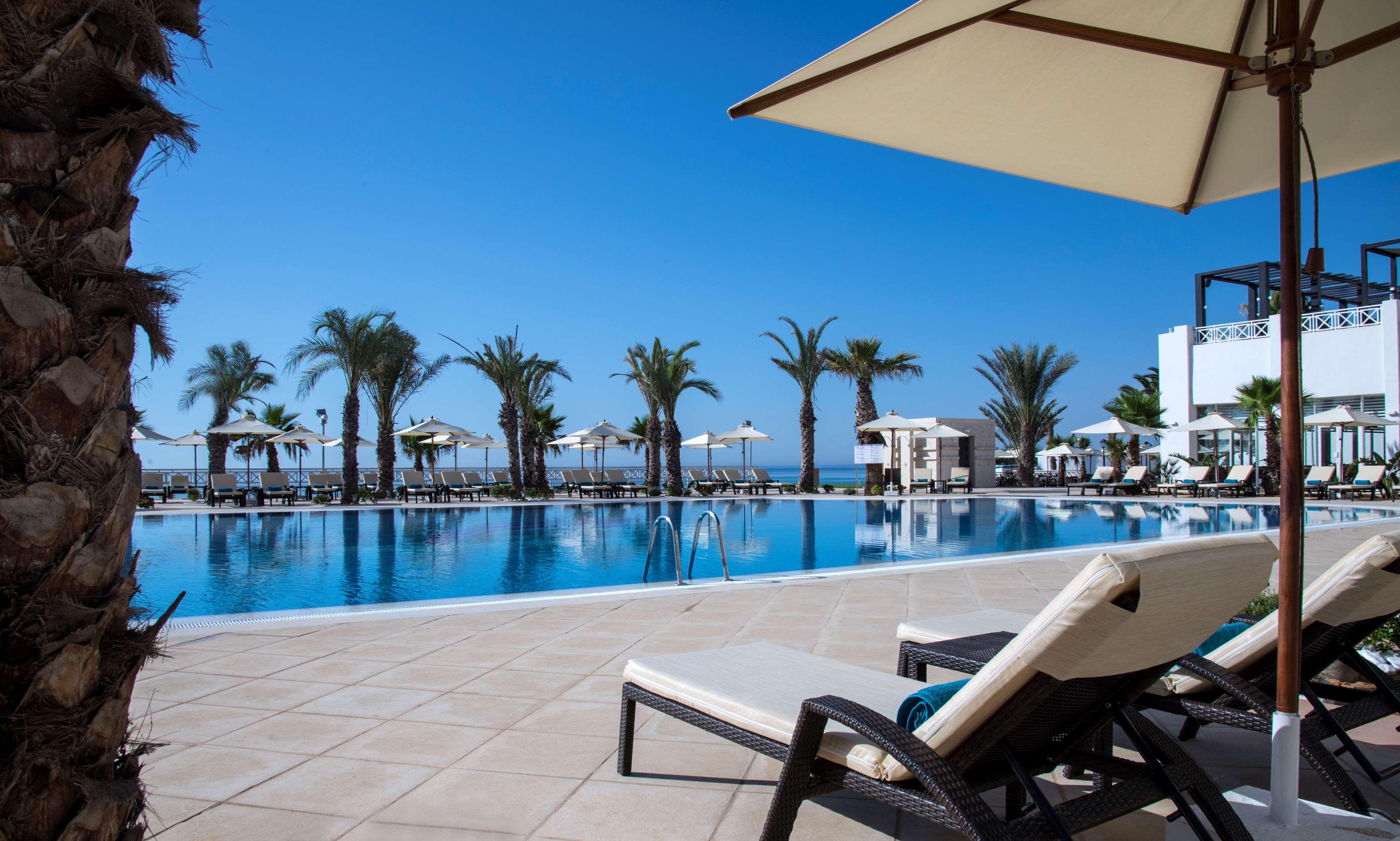 Radisson Blu Resort & Thalasso Hammamet Exterior photo The pool at the Royal Beach Palace