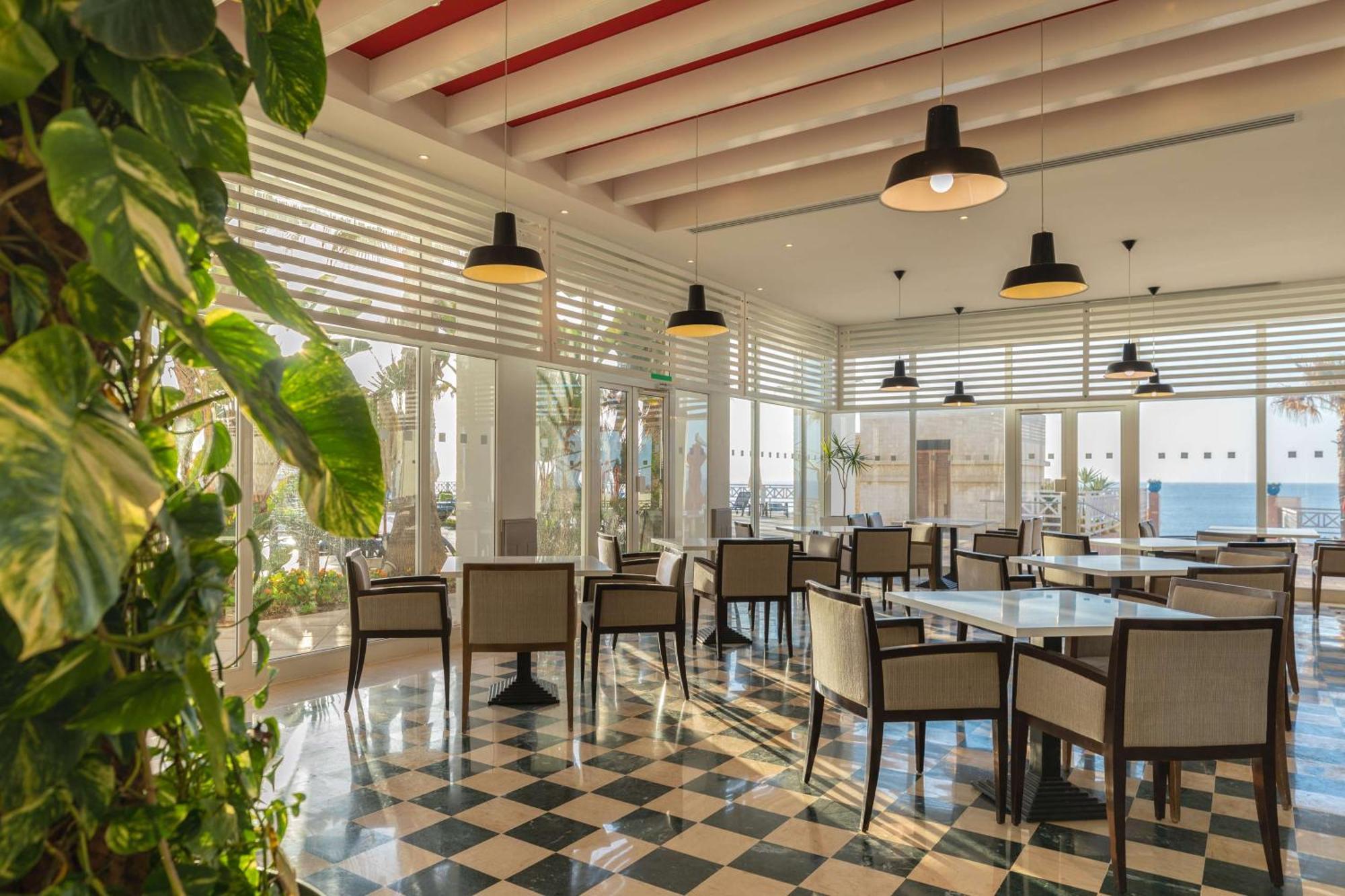 Radisson Blu Resort & Thalasso Hammamet Exterior photo The restaurant