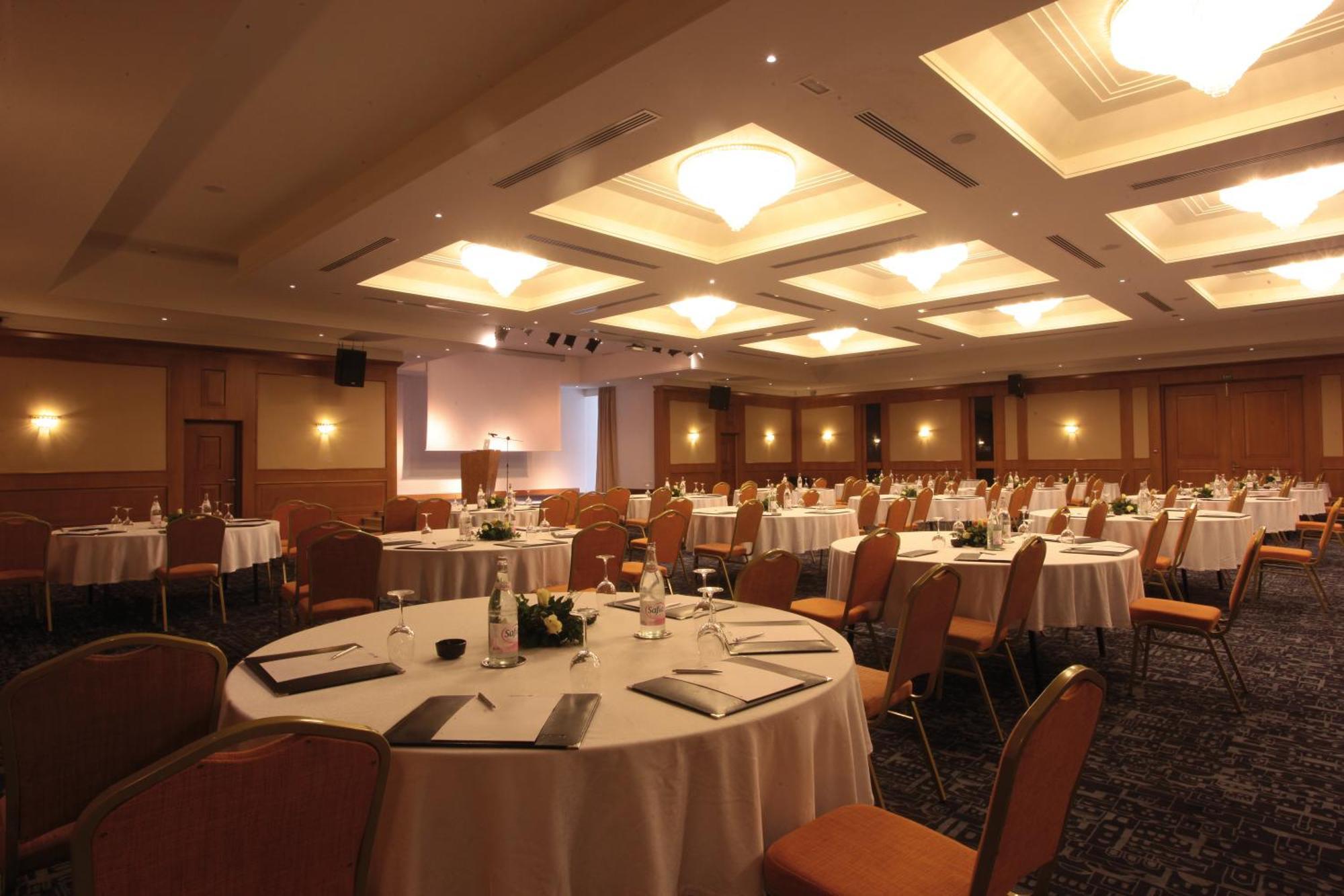 Radisson Blu Resort & Thalasso Hammamet Exterior photo The ballroom at the hotel